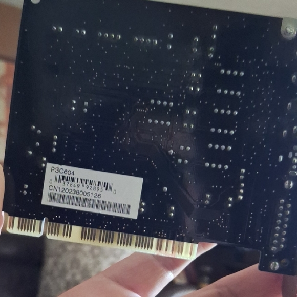 Multicolor Electronics Adapter - Picture 4 of 4